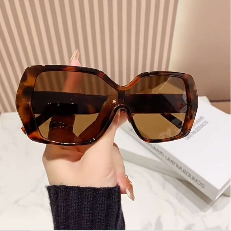 ZXIAC Fashion Retro Oversized  - Travel Accessories Brand recension och pris
